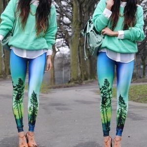 Blackmilk aurora sky leggings